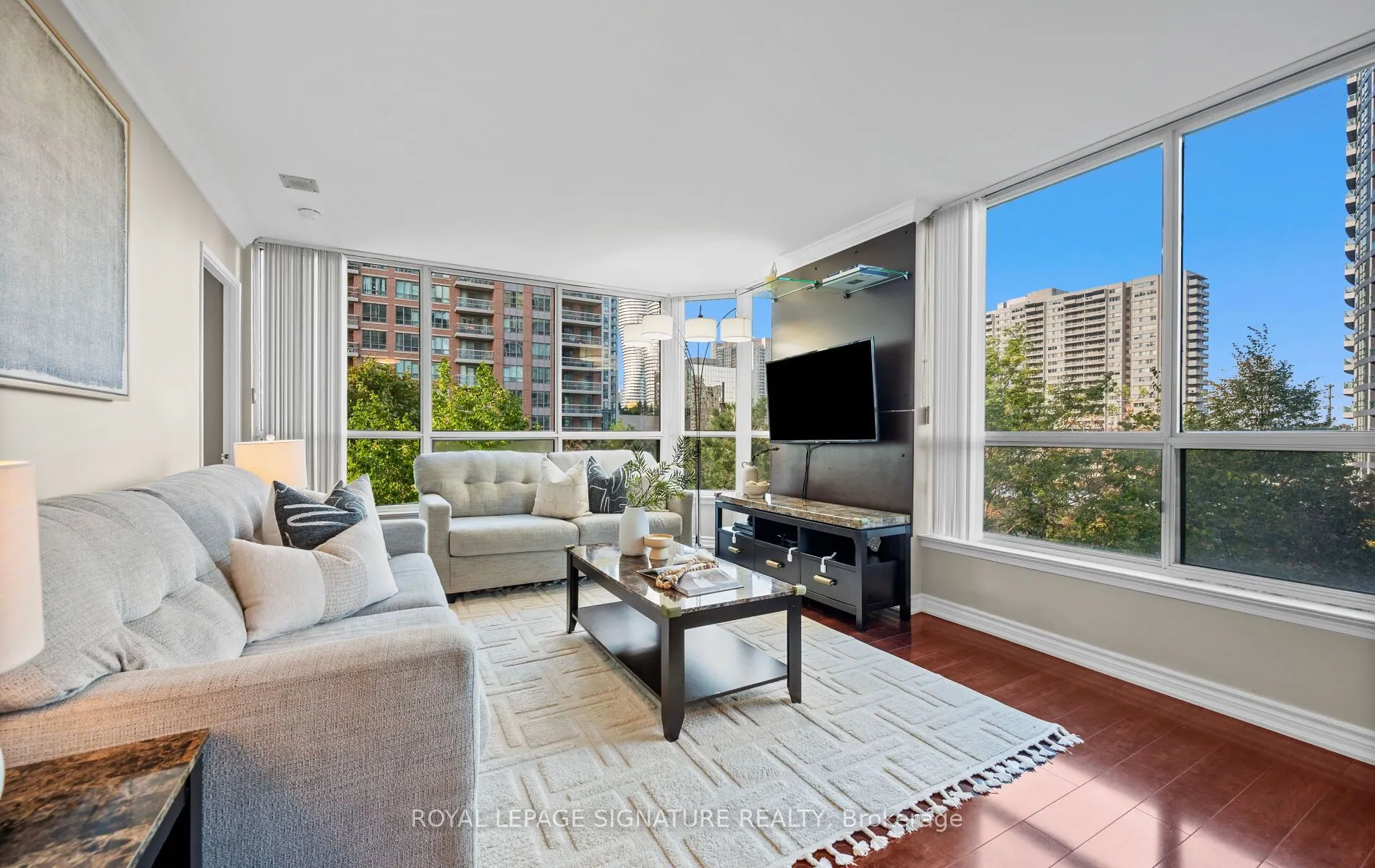 55 Elm Drive W, #405