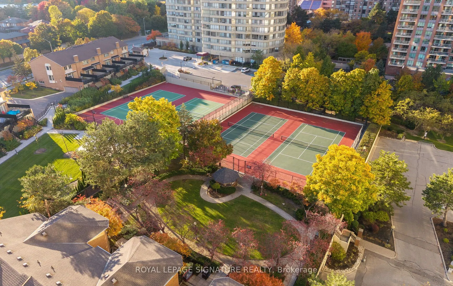 55 Elm Drive W, #405