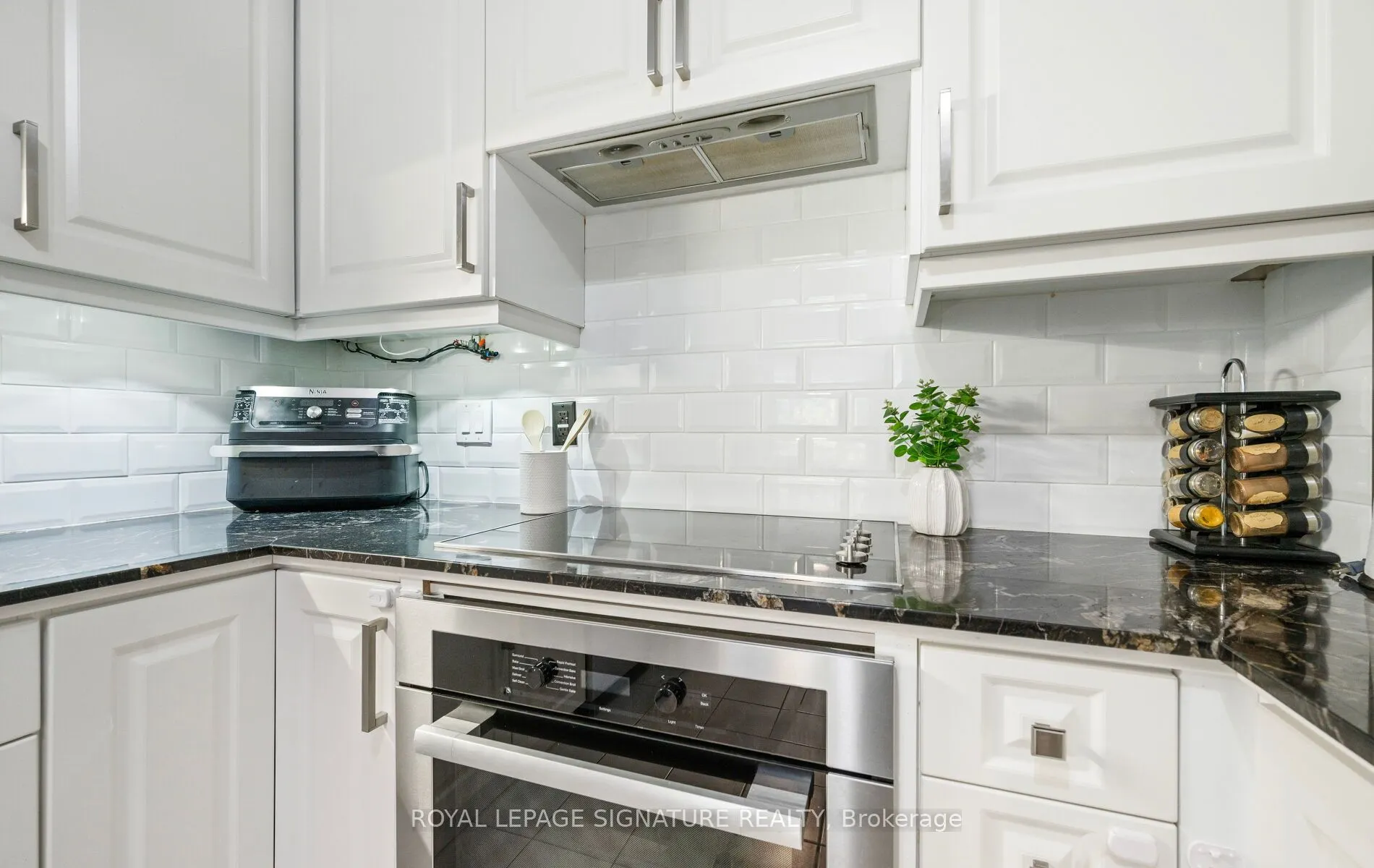 55 Elm Drive W, #405