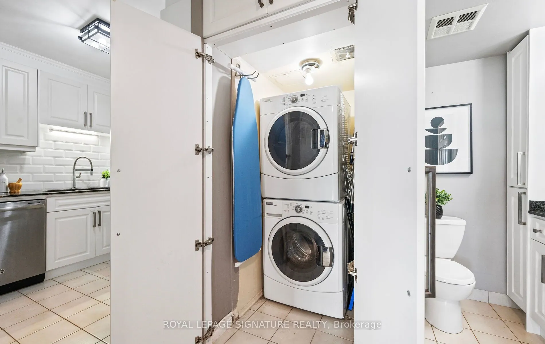 55 Elm Drive W, #405