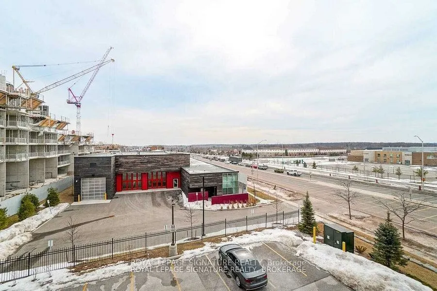 2490 Old Bronte Road, #307