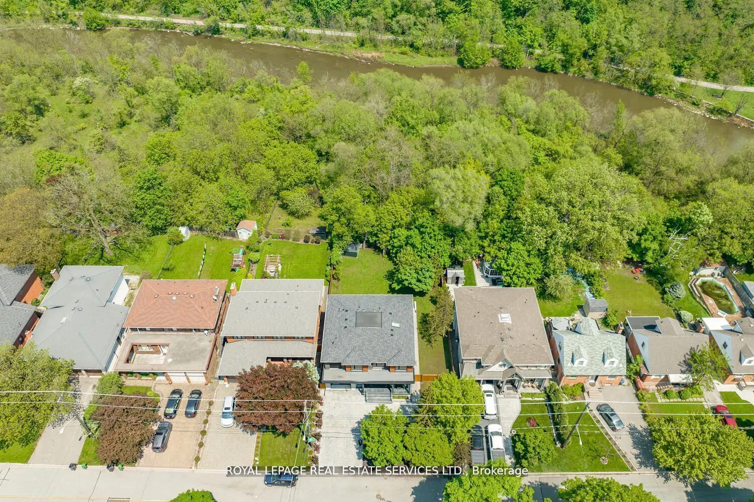 59 Riverview Heights