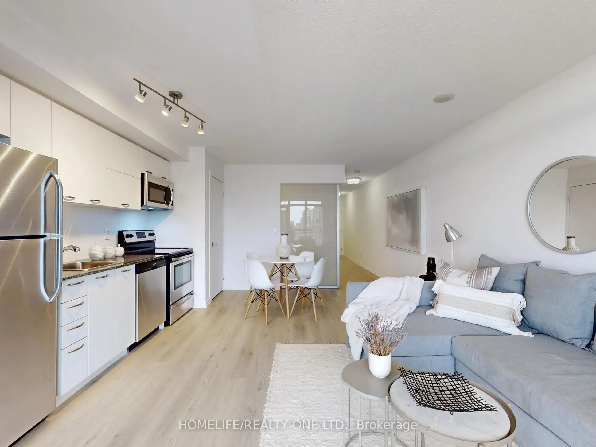 38 Joe Shuster Way, #2003