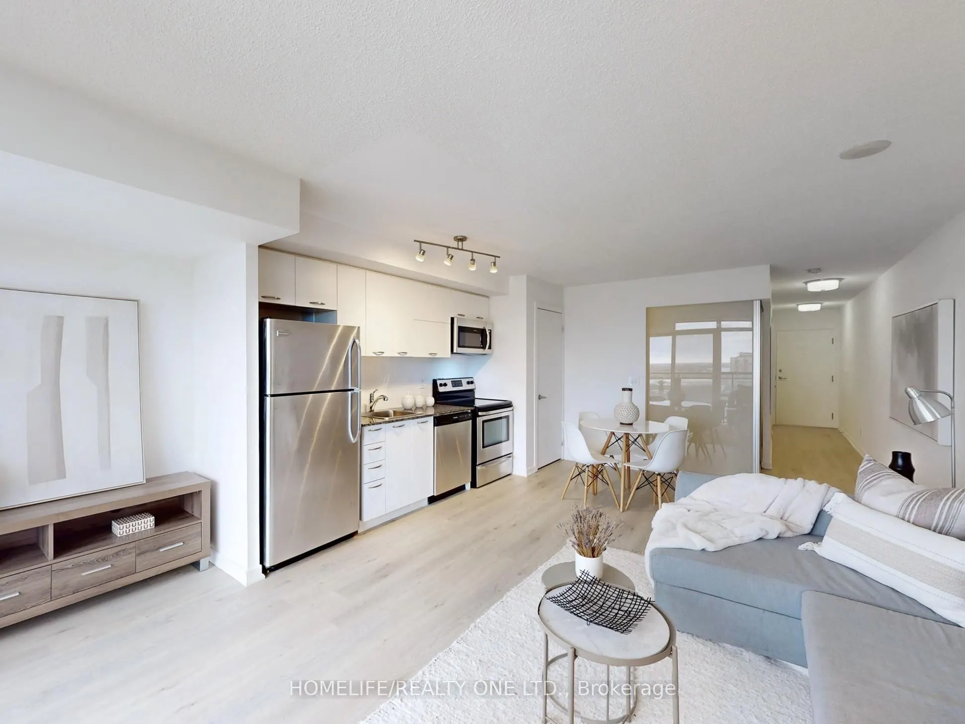 38 Joe Shuster Way, #2003