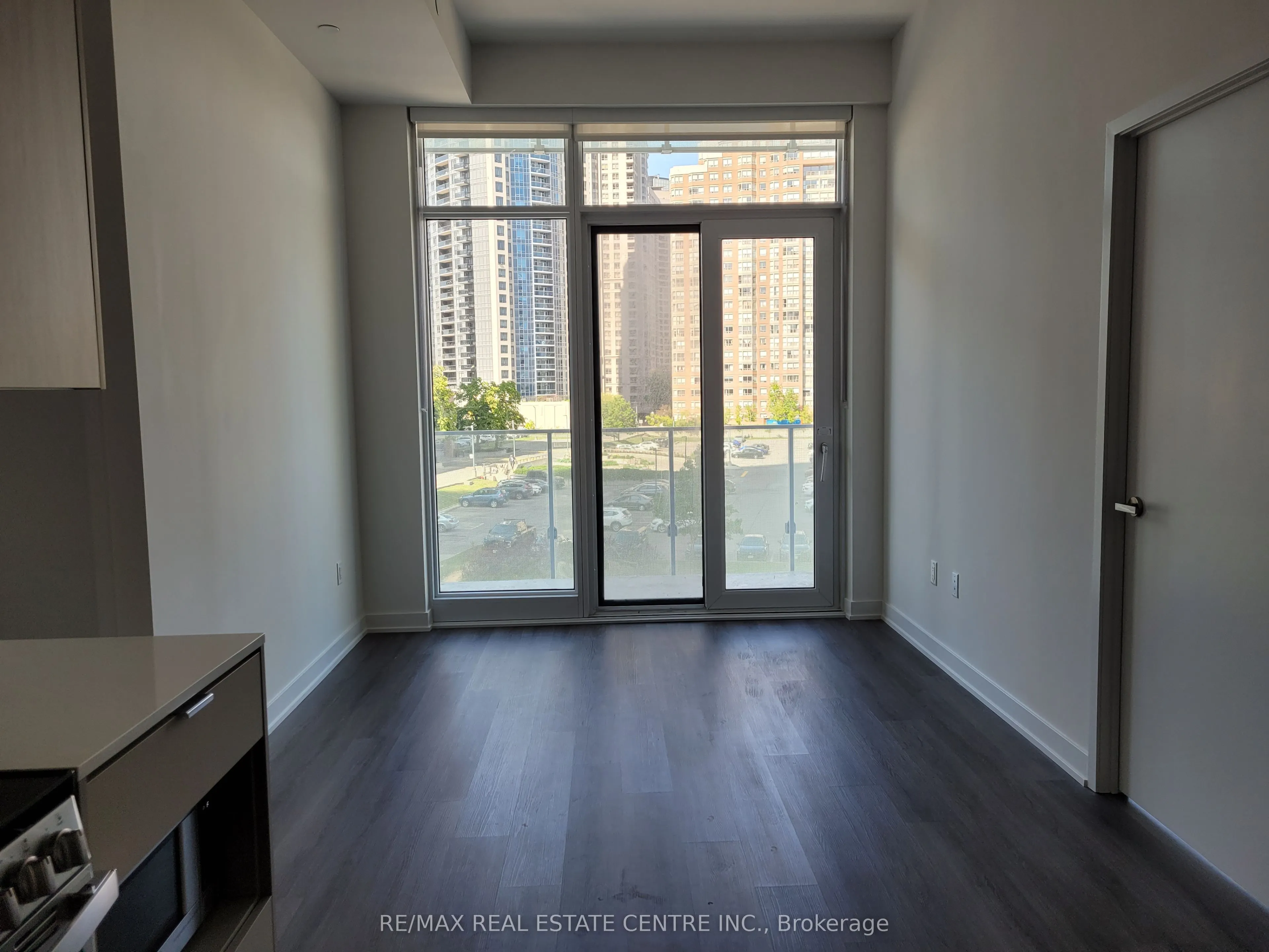 3883 Quartz Road, #302