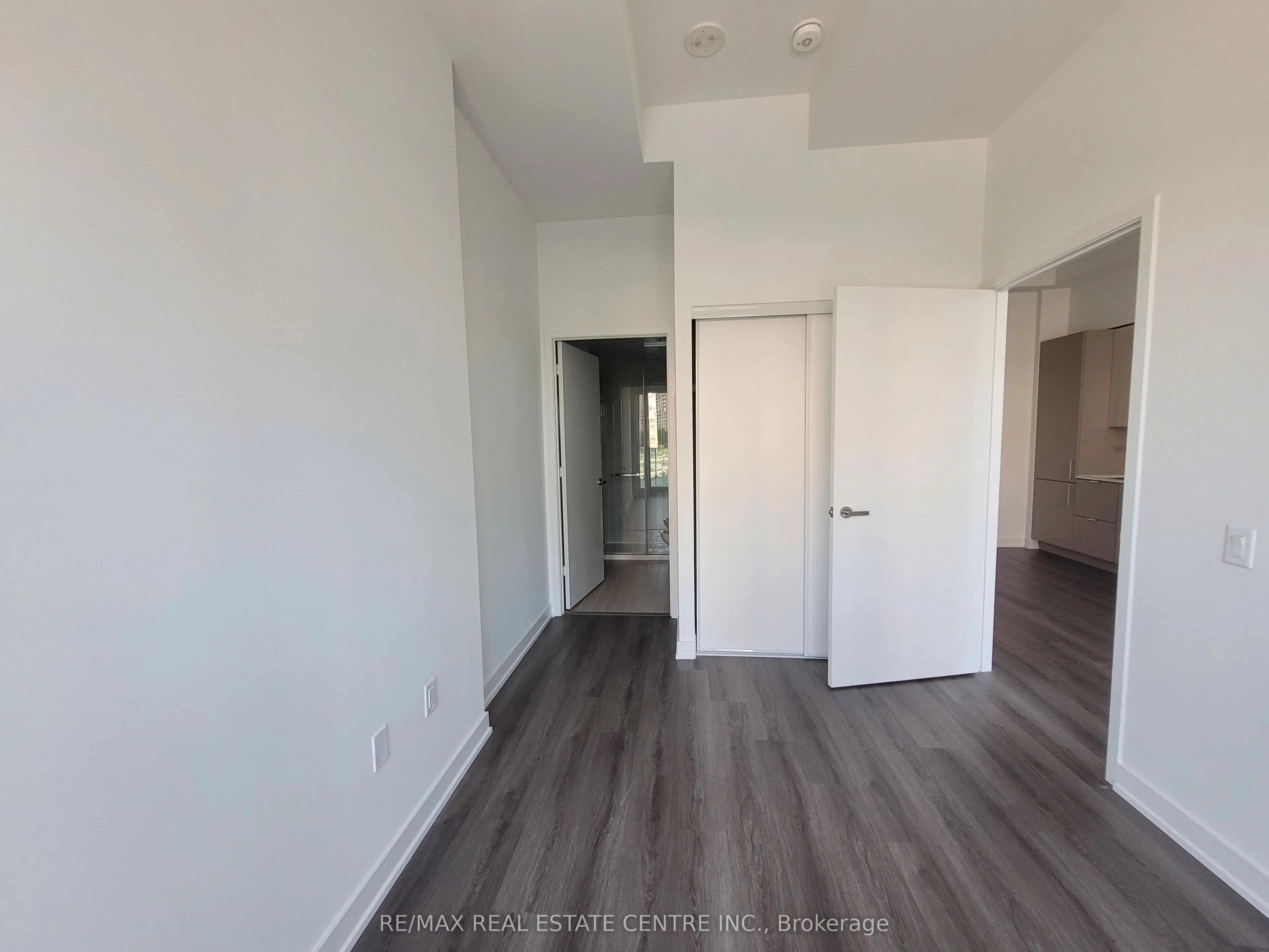 3883 Quartz Road, #302