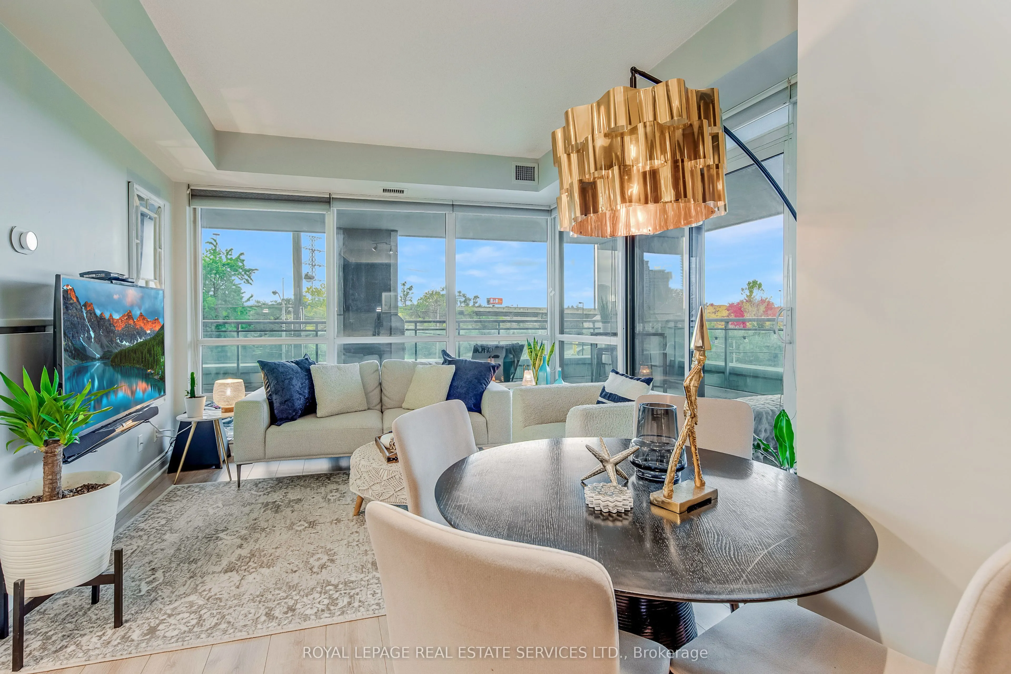 16 Brookers Lane, #203