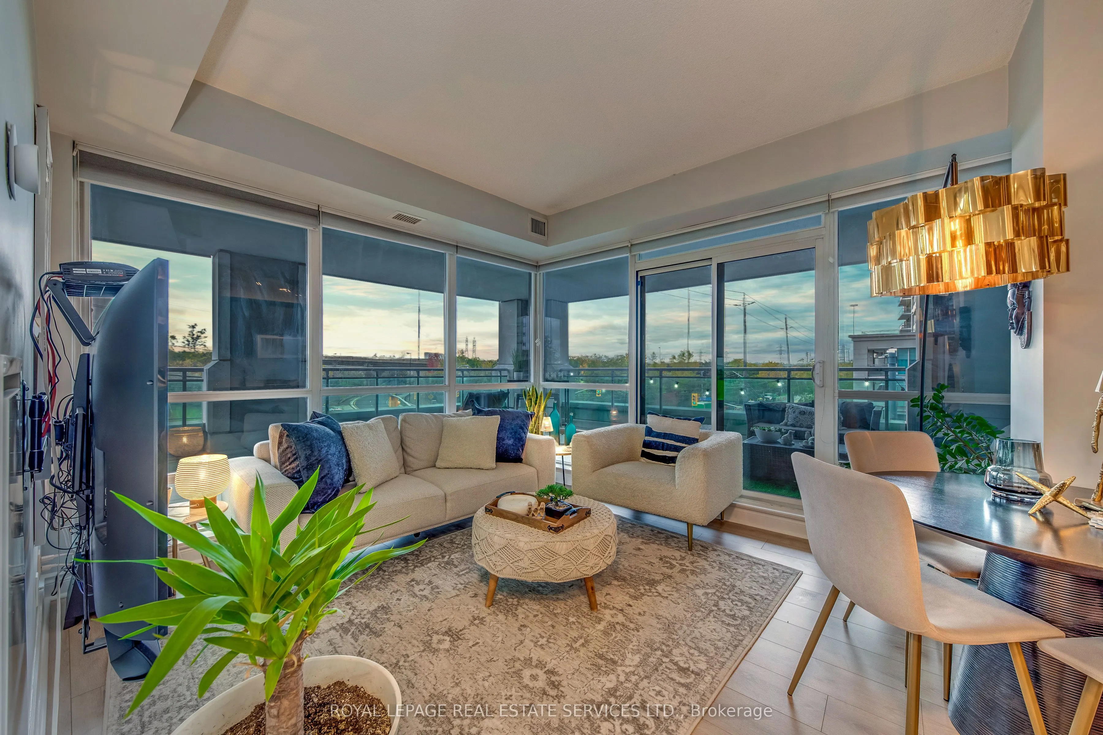 16 Brookers Lane, #203