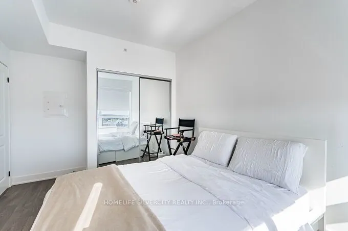 2481 Taunton Road, #709