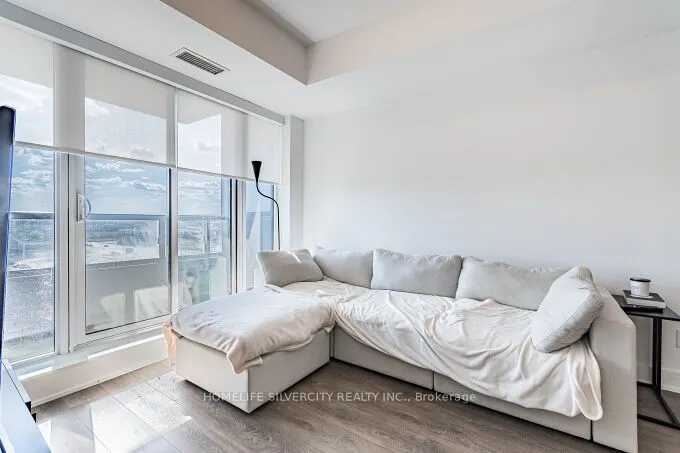 2481 Taunton Road, #709