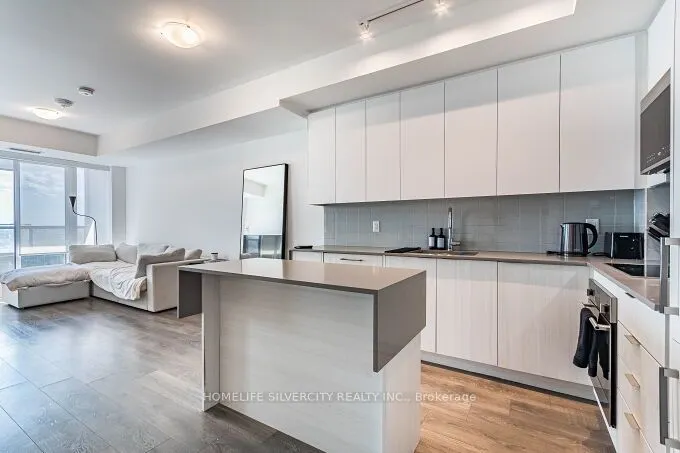 2481 Taunton Road, #709