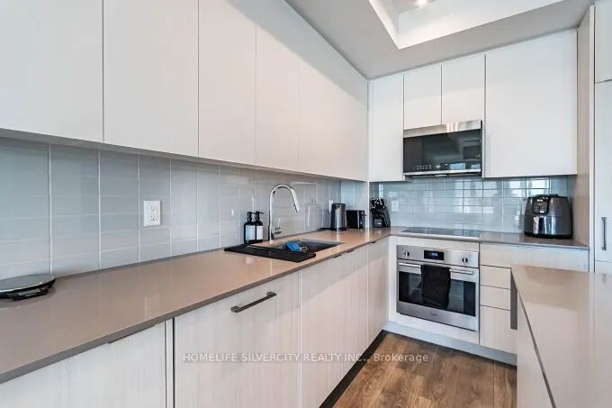 2481 Taunton Road, #709