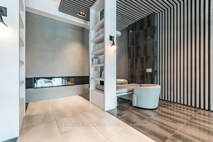 2481 Taunton Road, #709