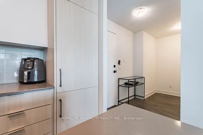 2481 Taunton Road, #709