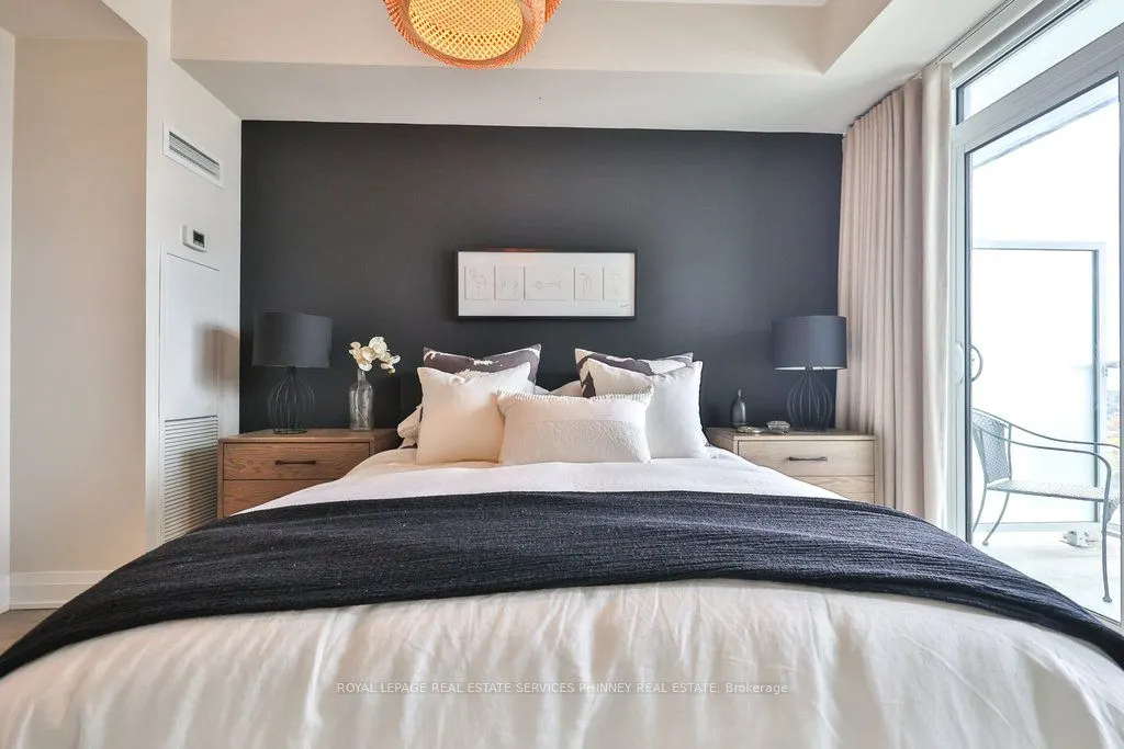 55 SPEERS Road, #1709