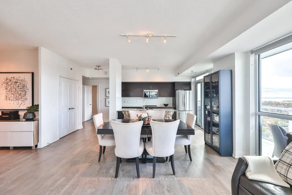 55 SPEERS Road, #1709