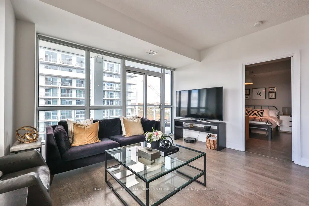 55 SPEERS Road, #1709