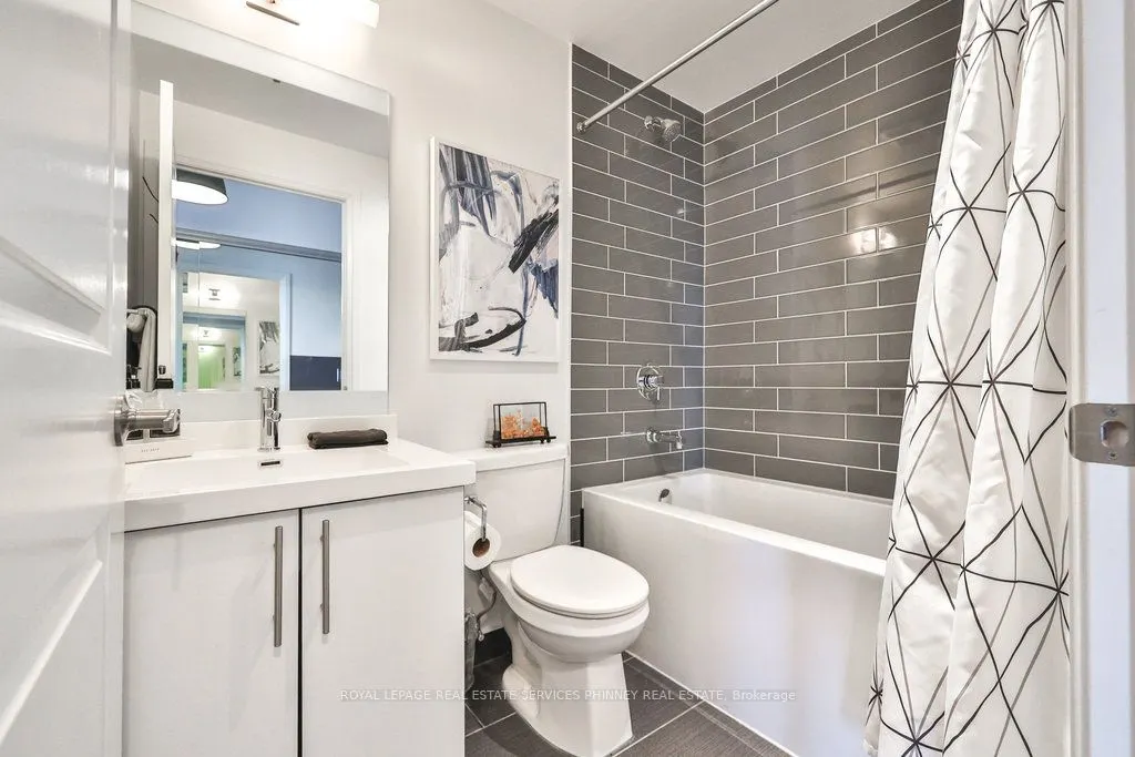 55 SPEERS Road, #1709