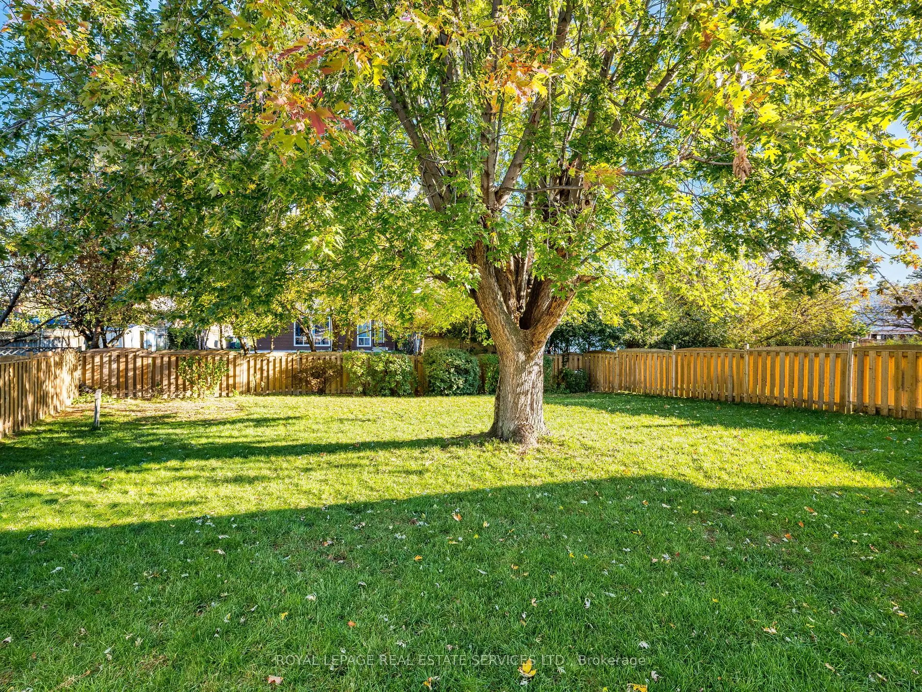 14 Finchley Crescent