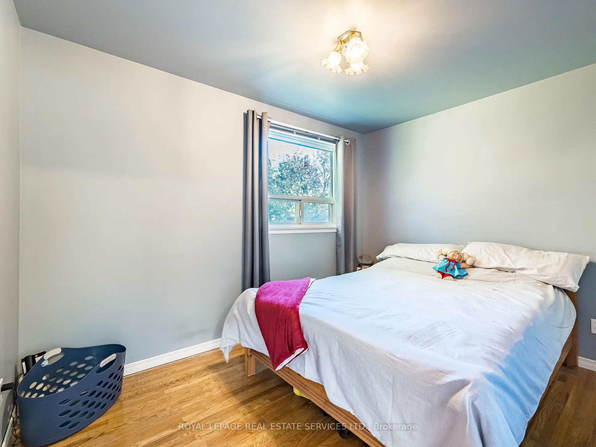 14 Finchley Crescent