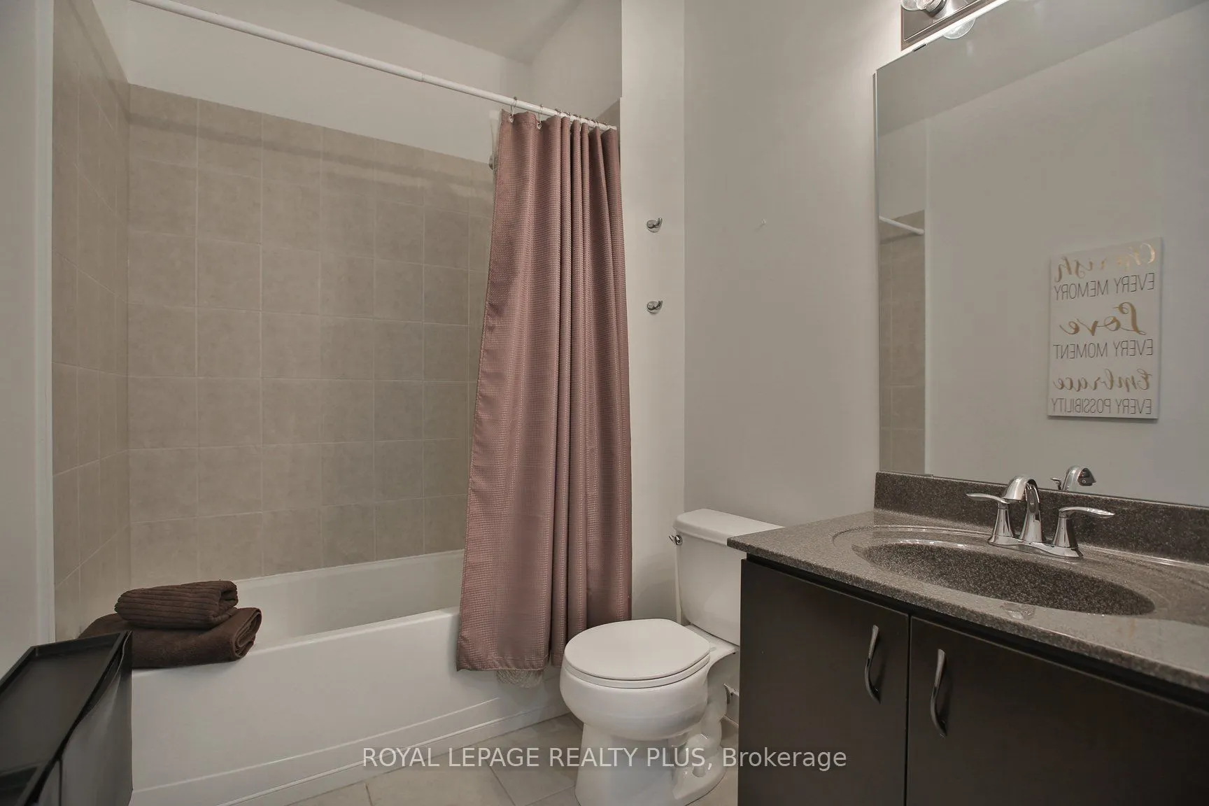 2 Fieldway Road, #1016