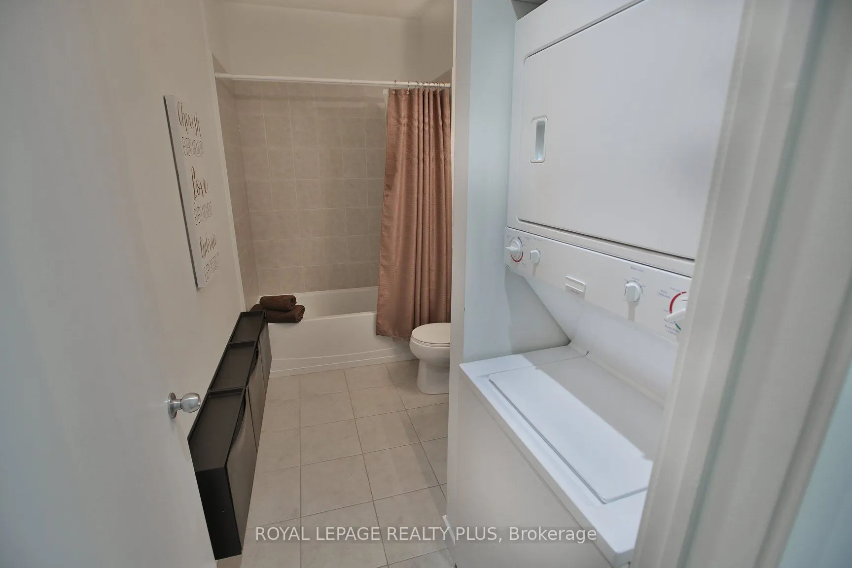 2 Fieldway Road, #1016