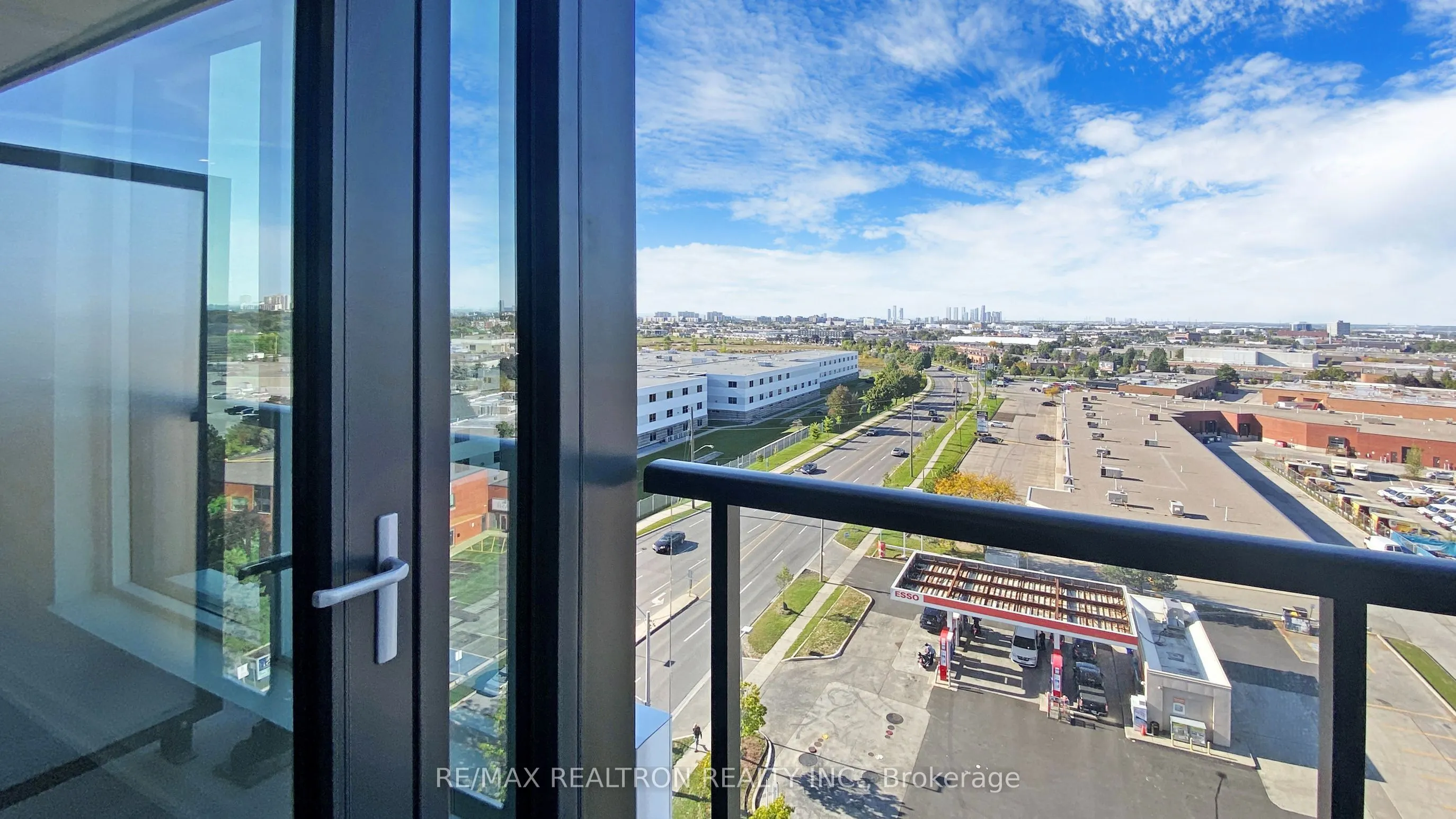 1100 Sheppard Avenue W, #1126