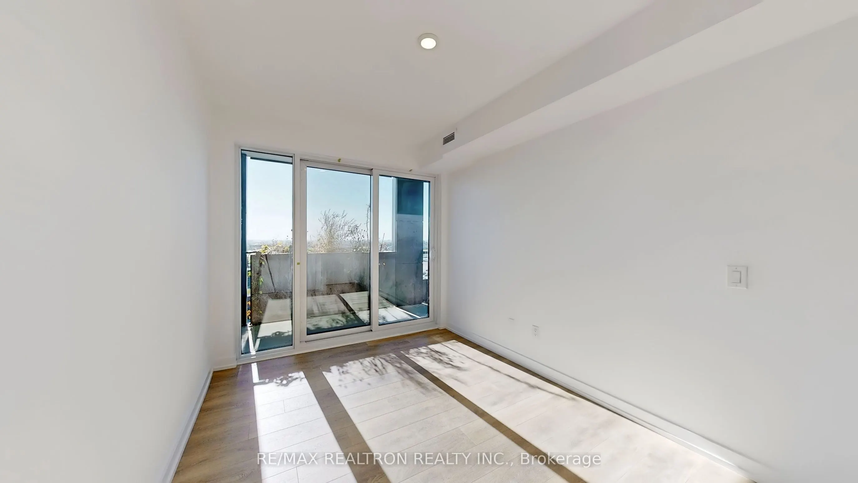 1100 Sheppard Avenue W, #1126