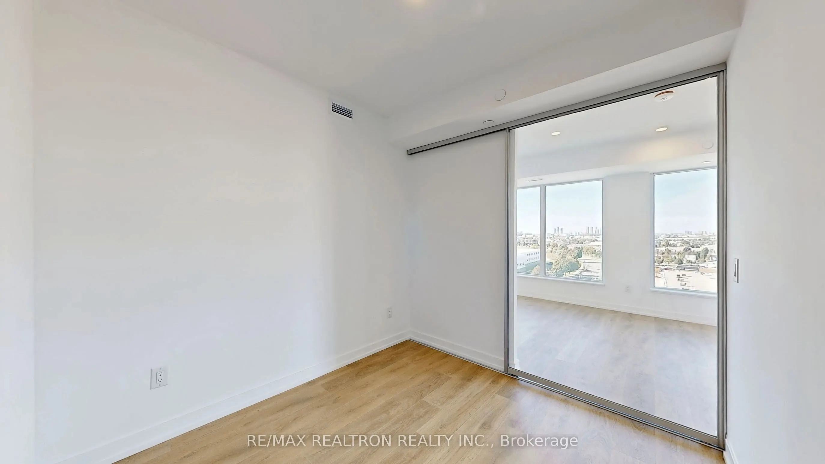 1100 Sheppard Avenue W, #1126