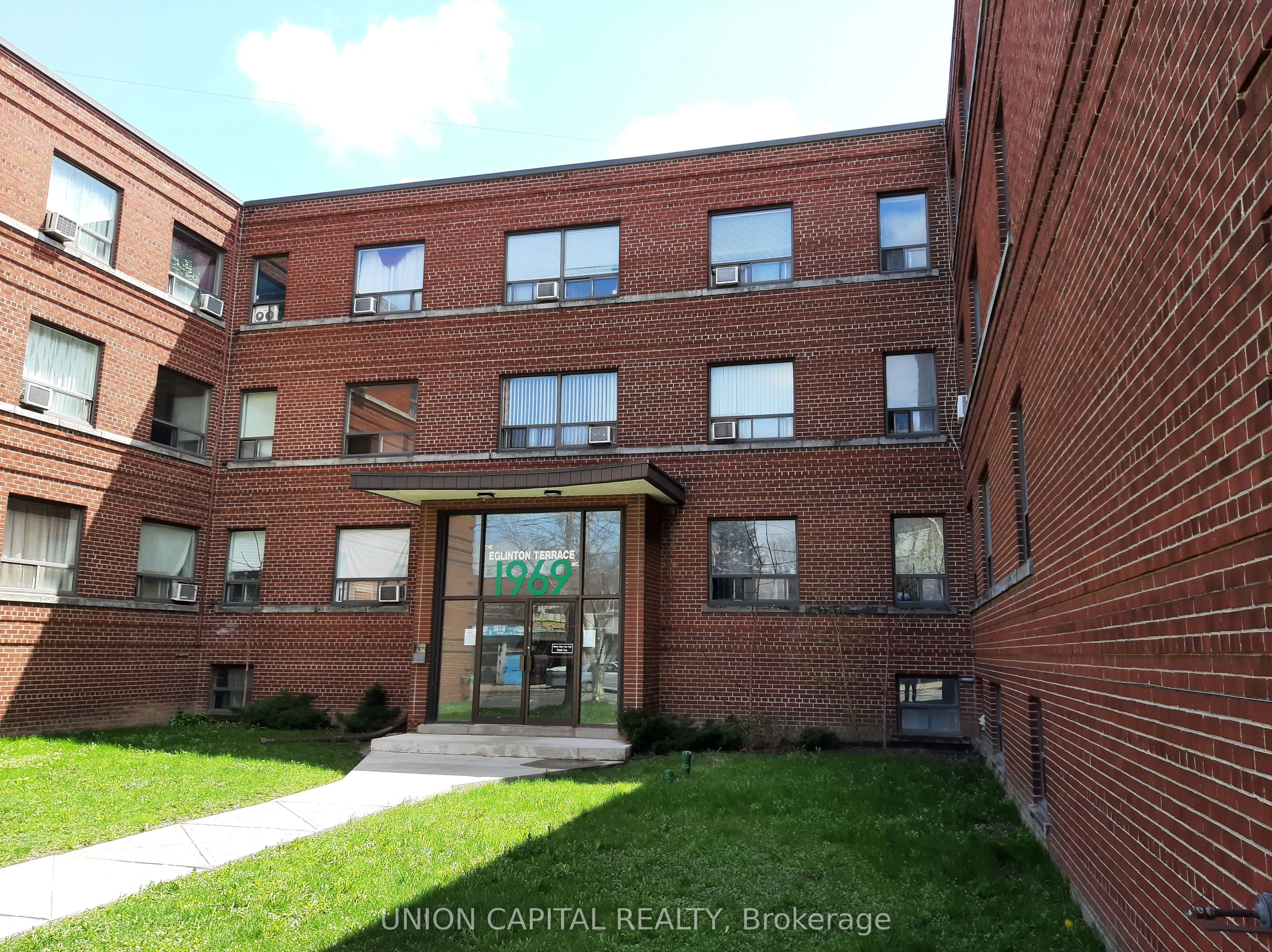 1969 Eglinton Avenue W, #107