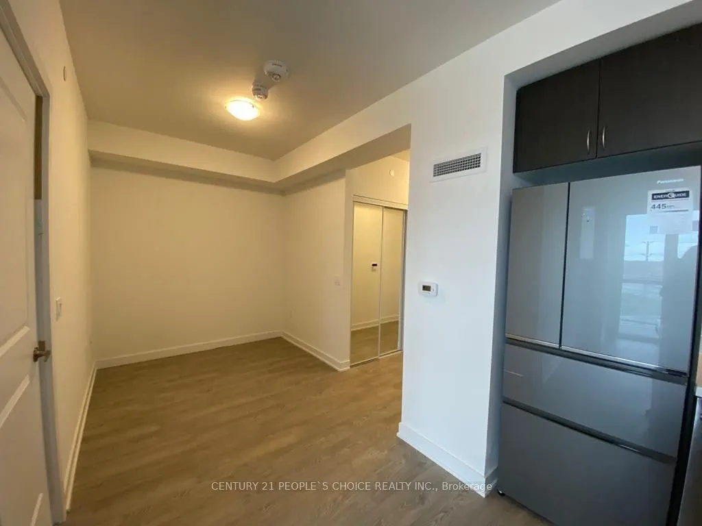 4699 Glen Erin Drive, #509