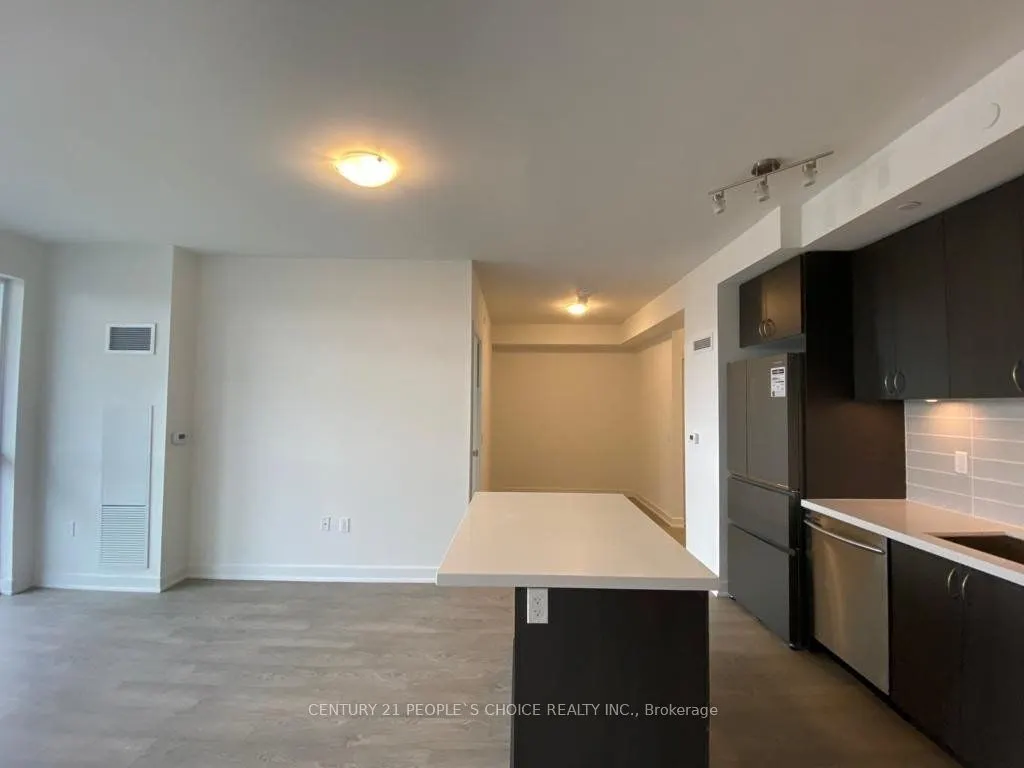 4699 Glen Erin Drive, #509