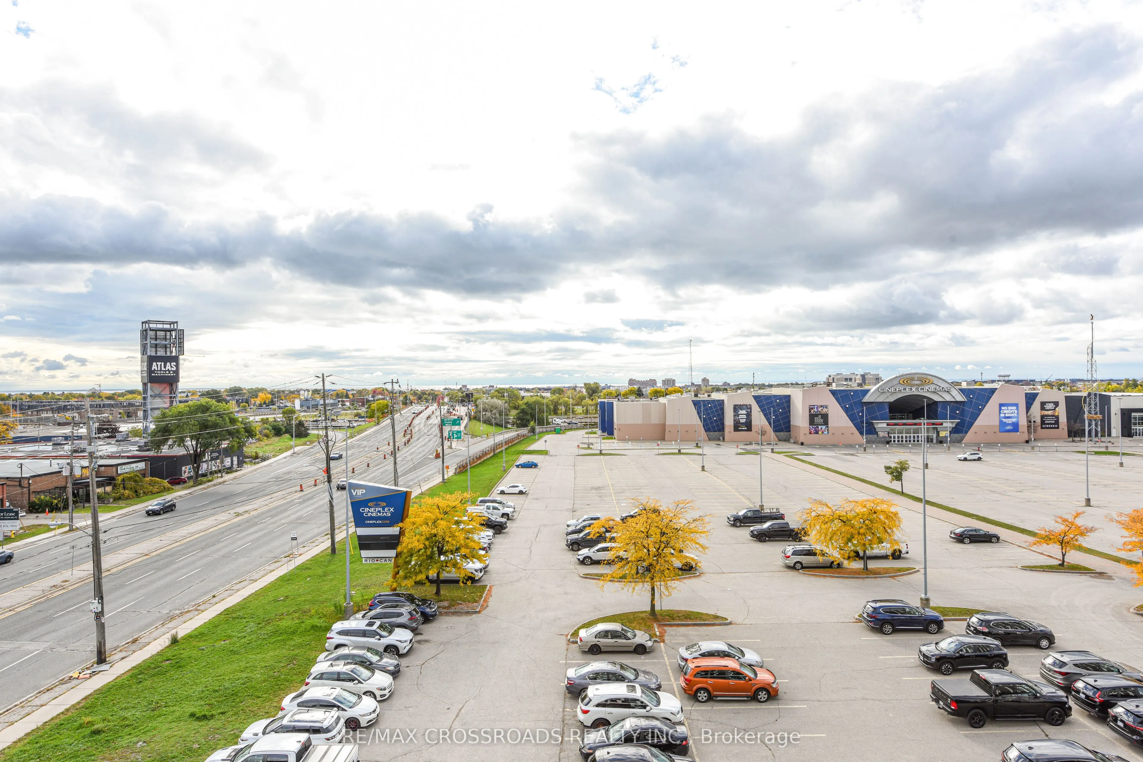 1007 The Queensway, #516