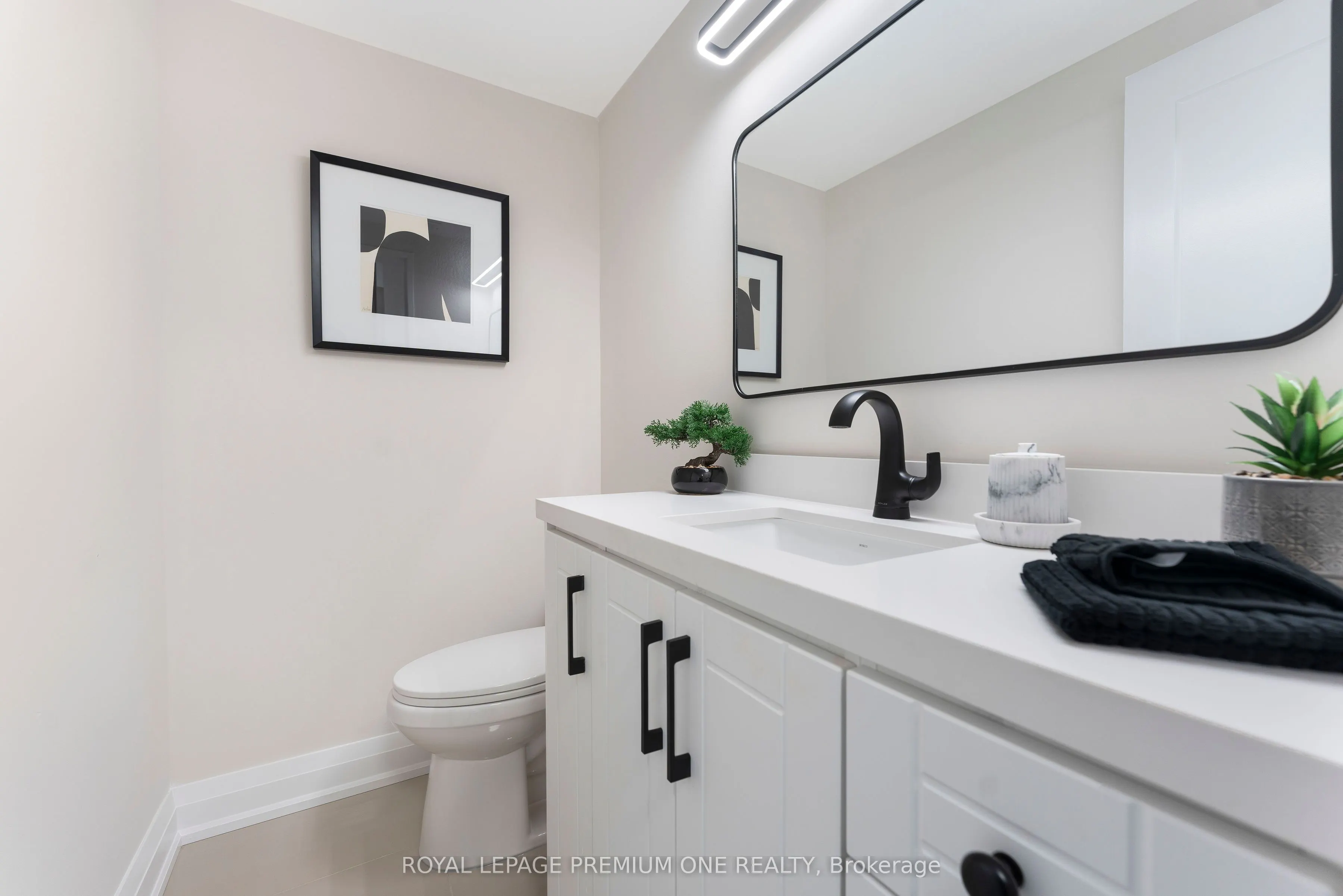 60 Southport Street, #608