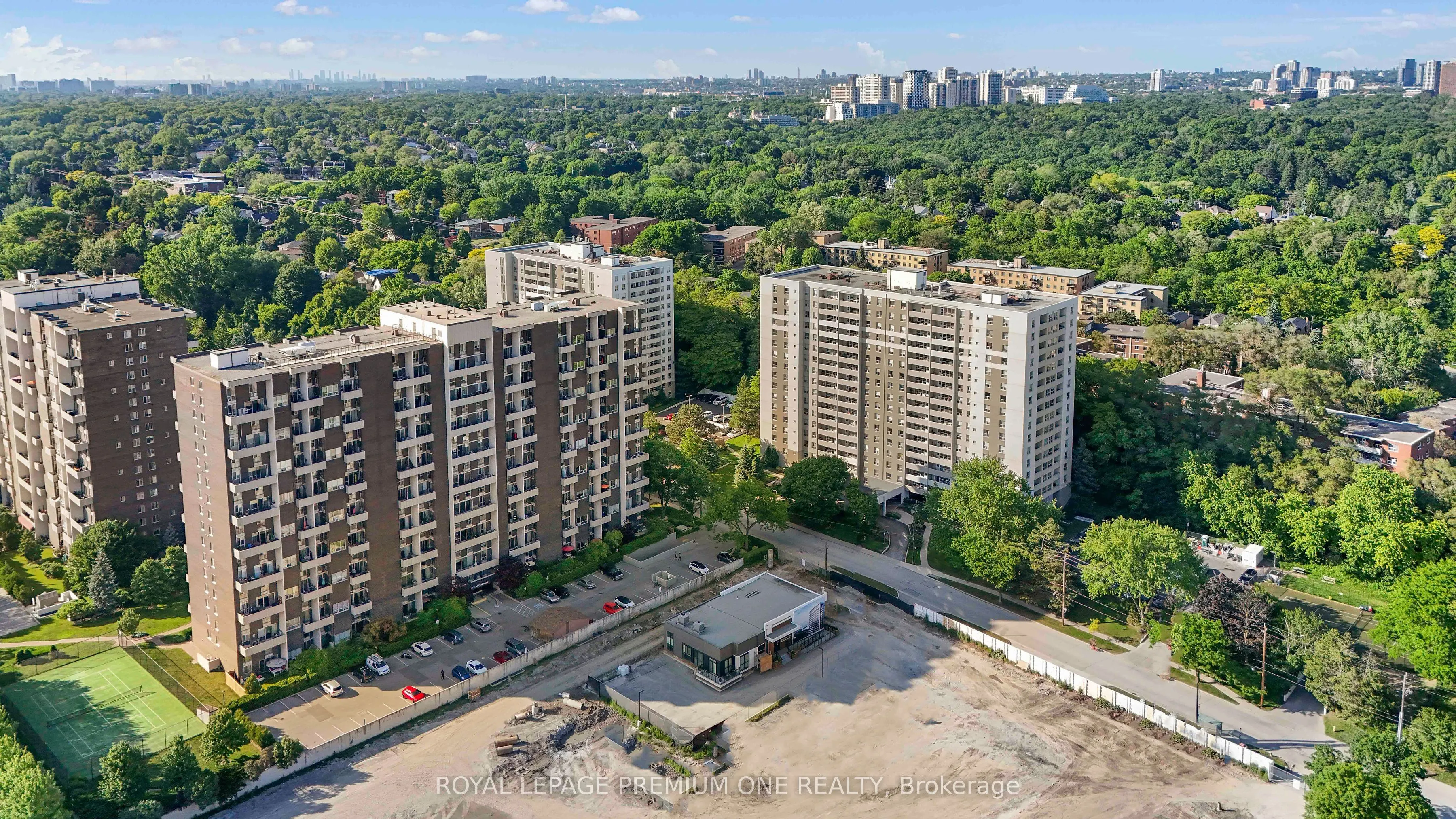 60 Southport Street, #608