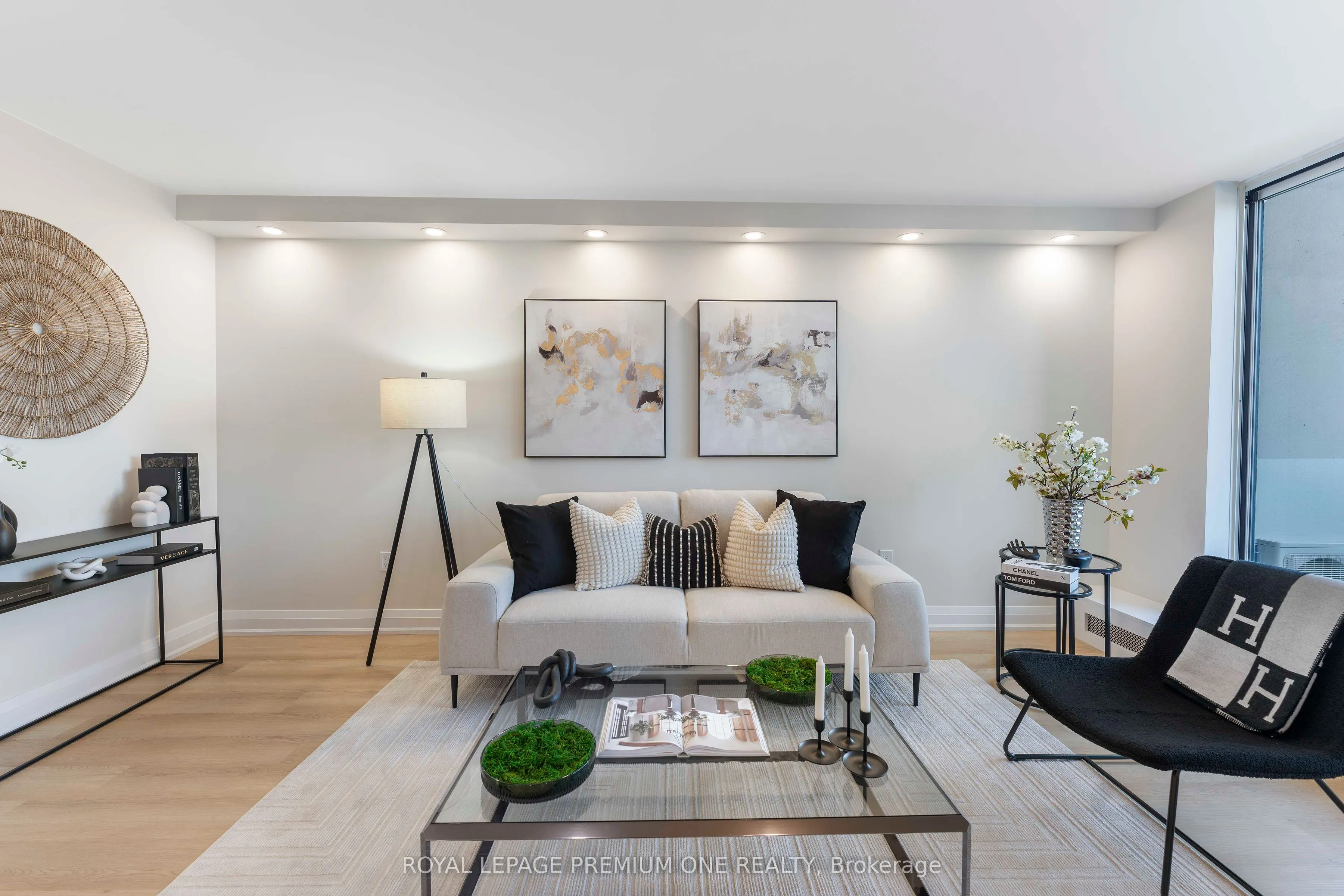 60 Southport Street, #608