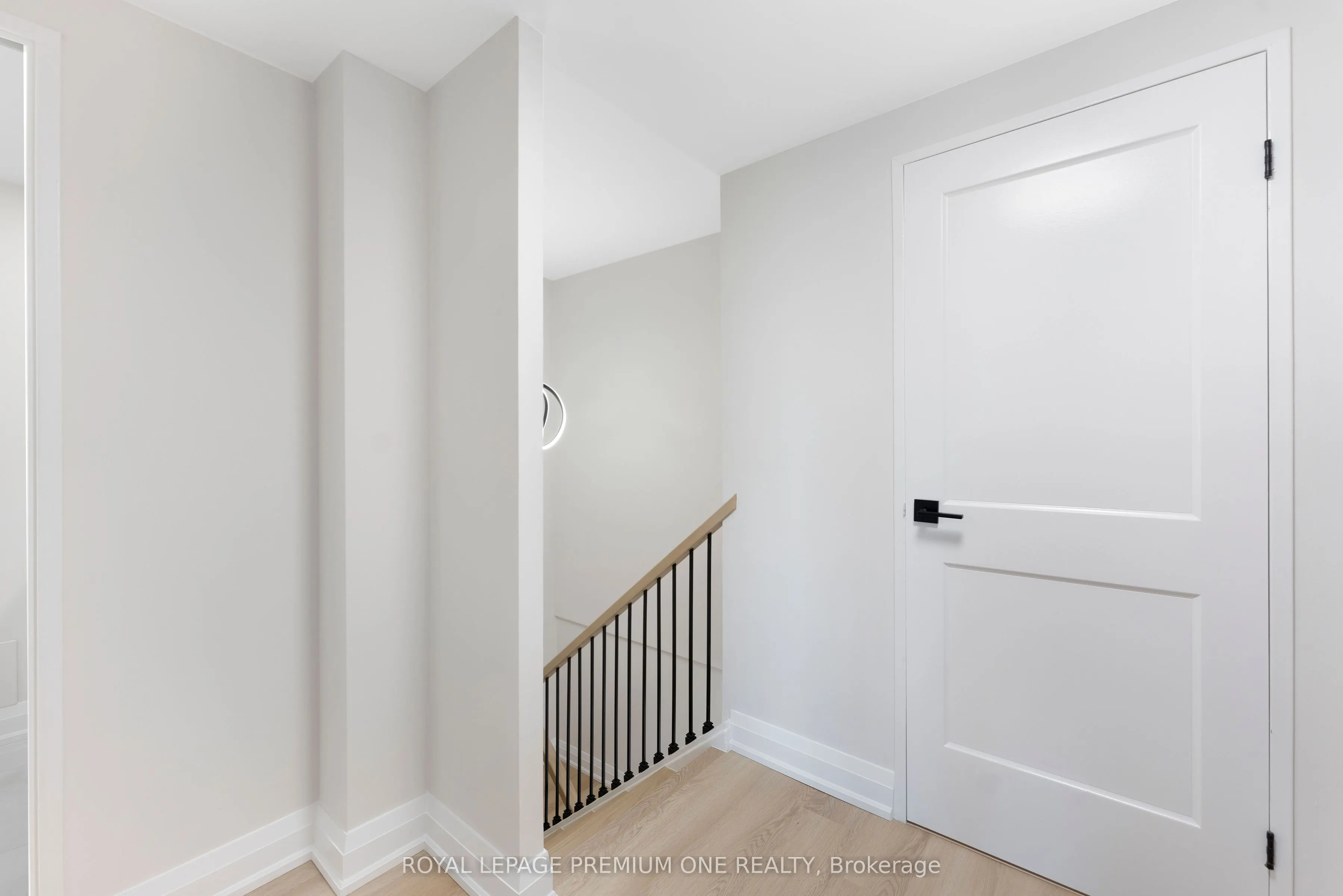 60 Southport Street, #608