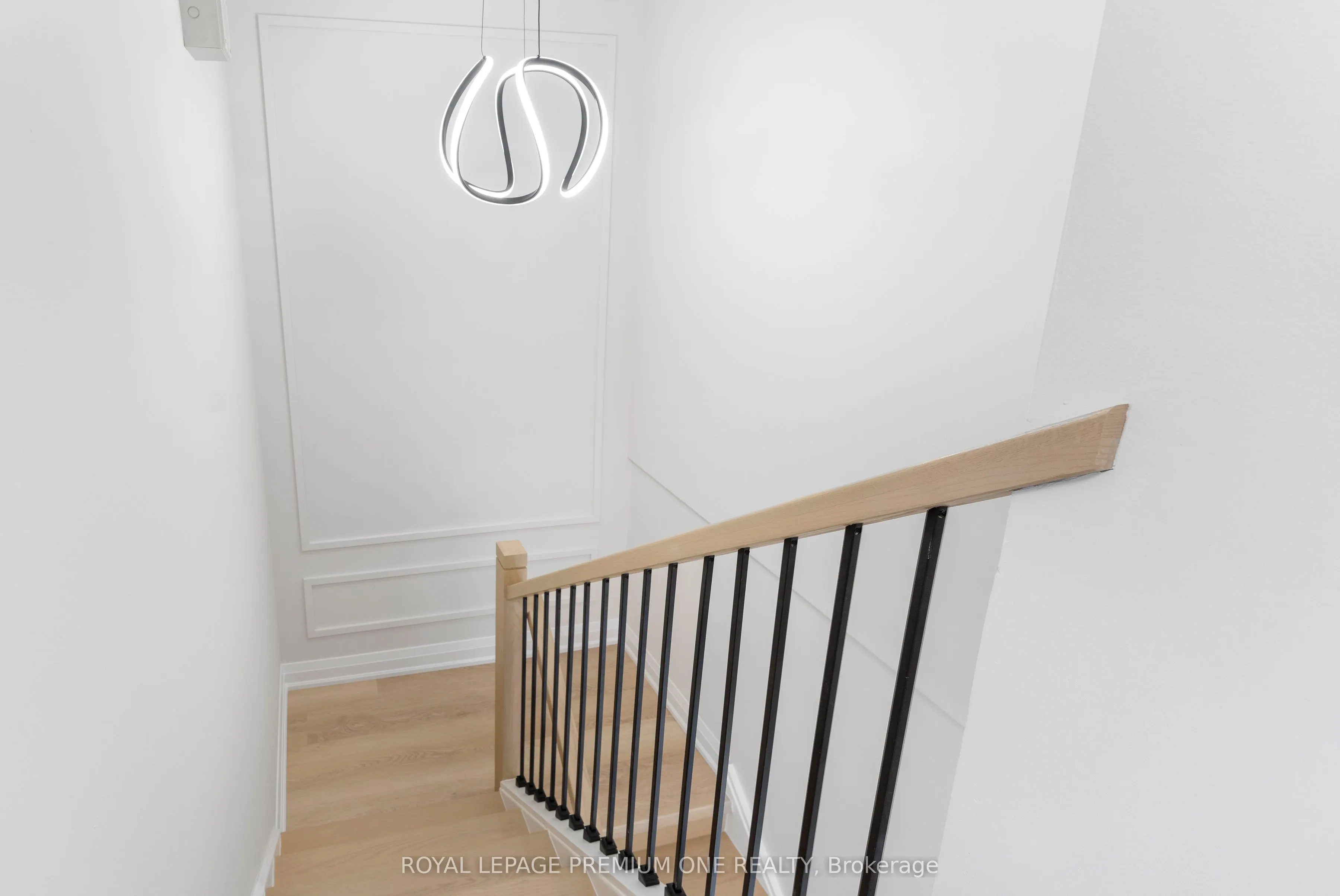 60 Southport Street, #608