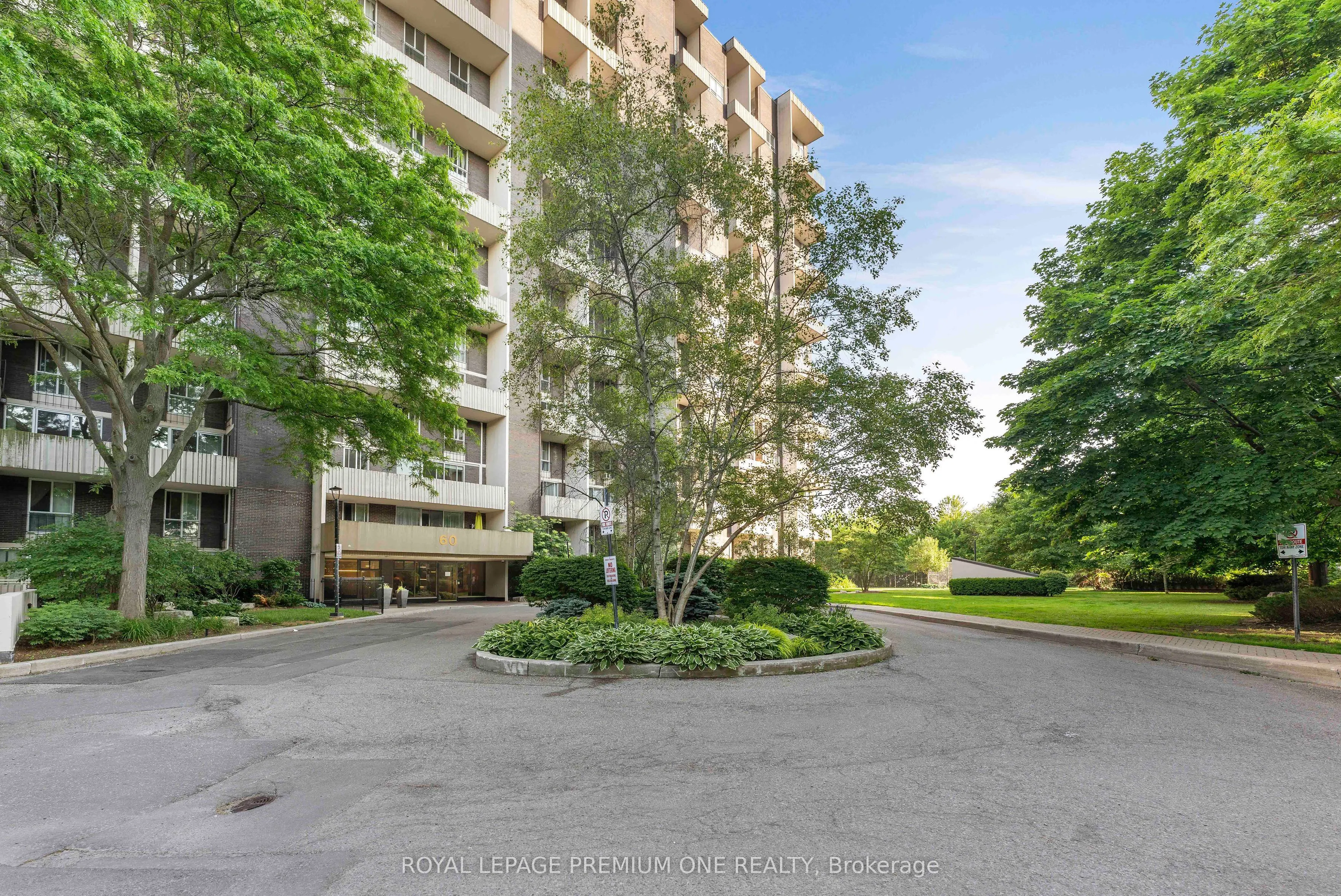 60 Southport Street, #608