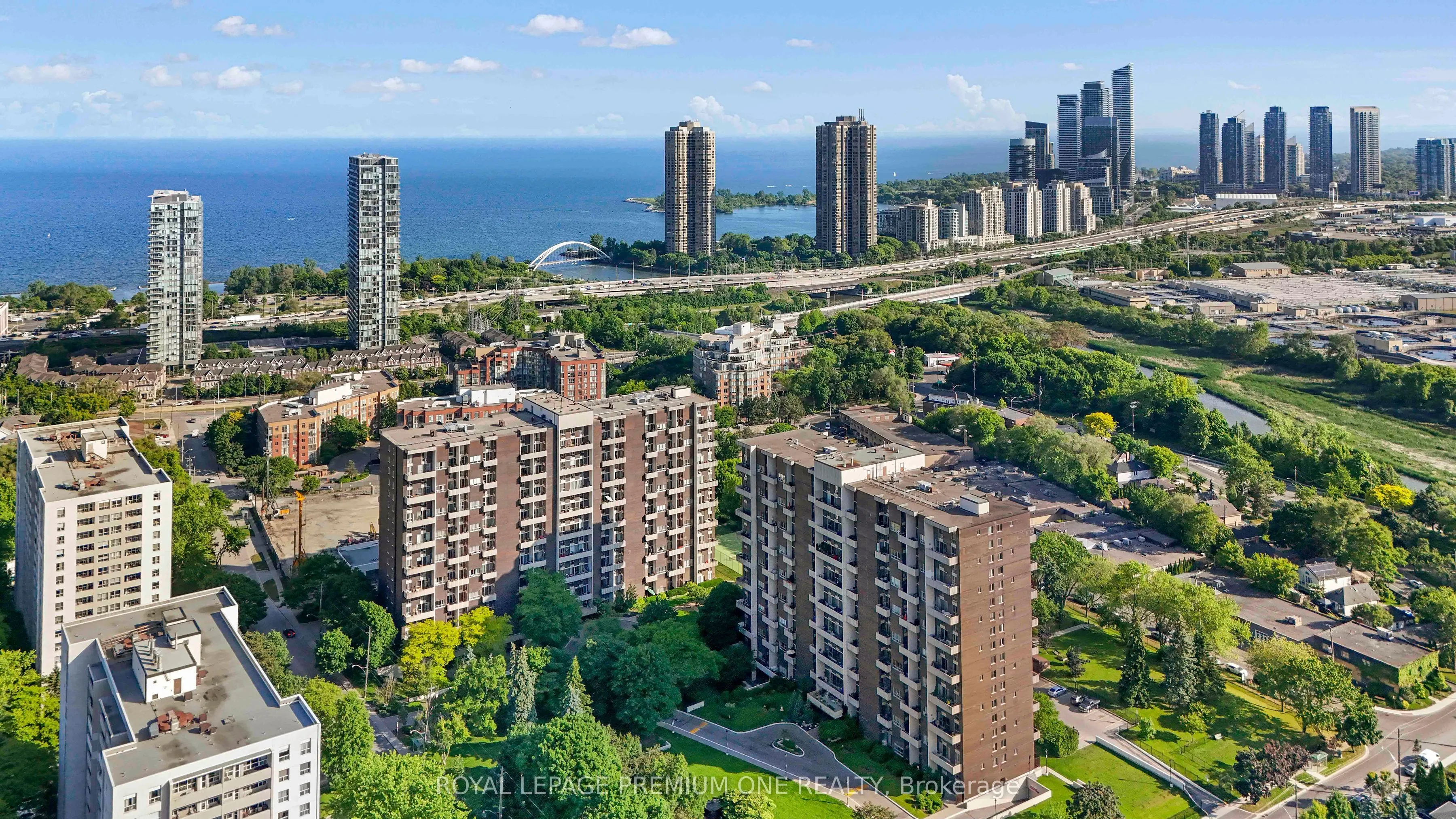 60 Southport Street, #608