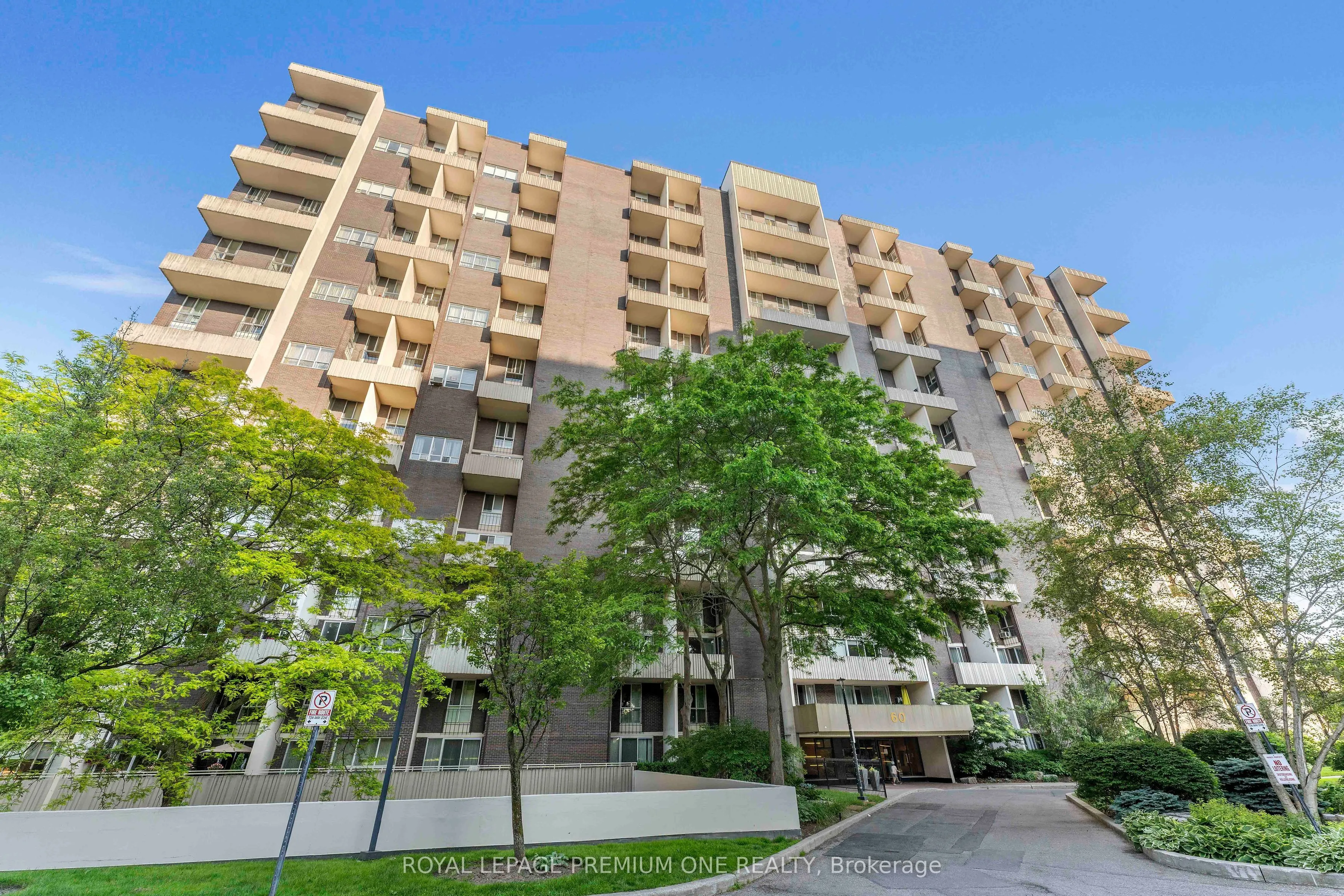 60 Southport Street, #608