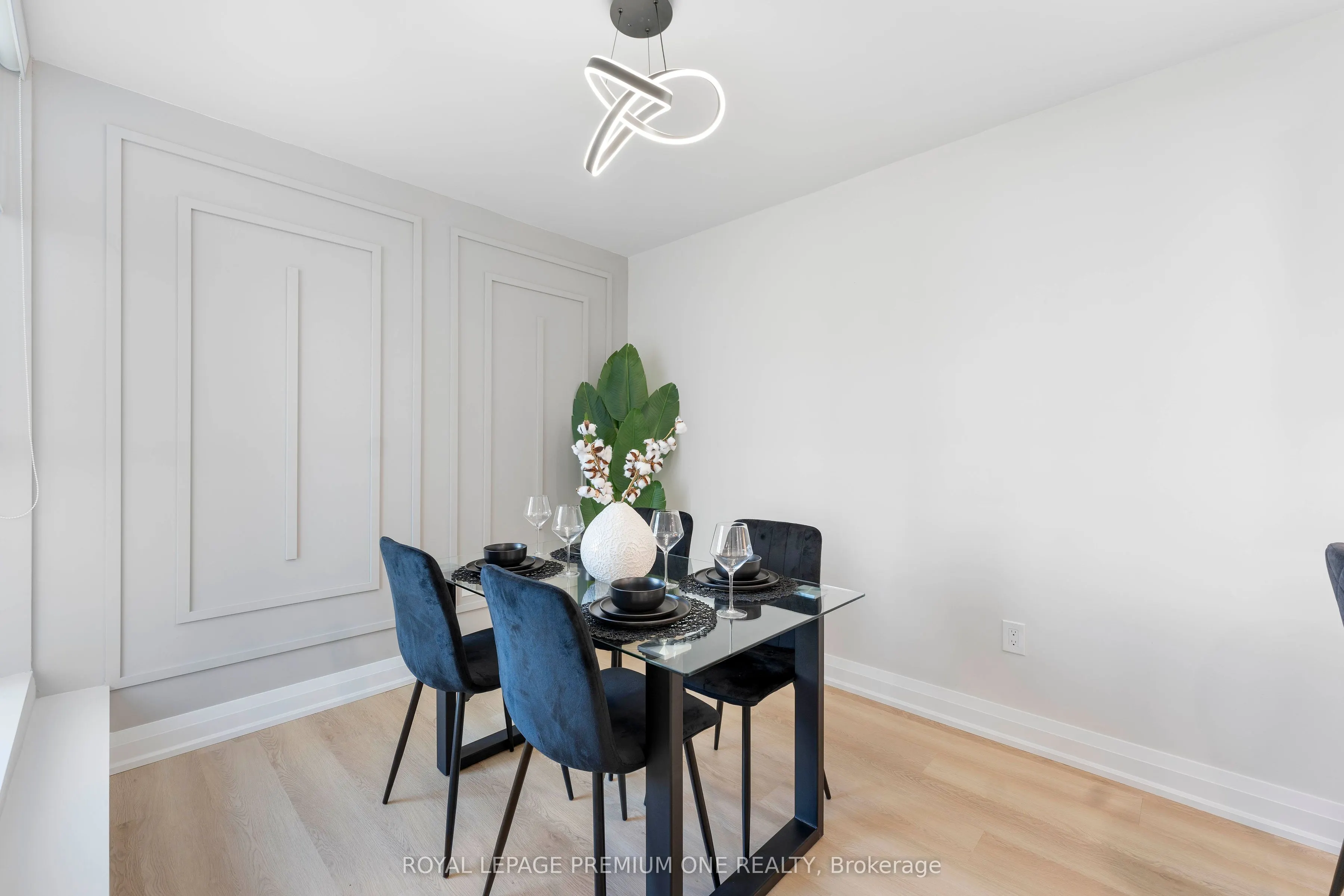 60 Southport Street, #608