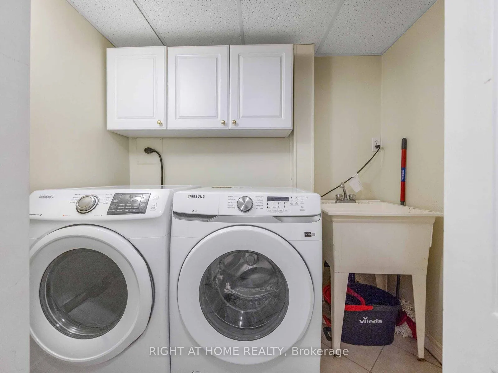 120 Falconer Drive, #28