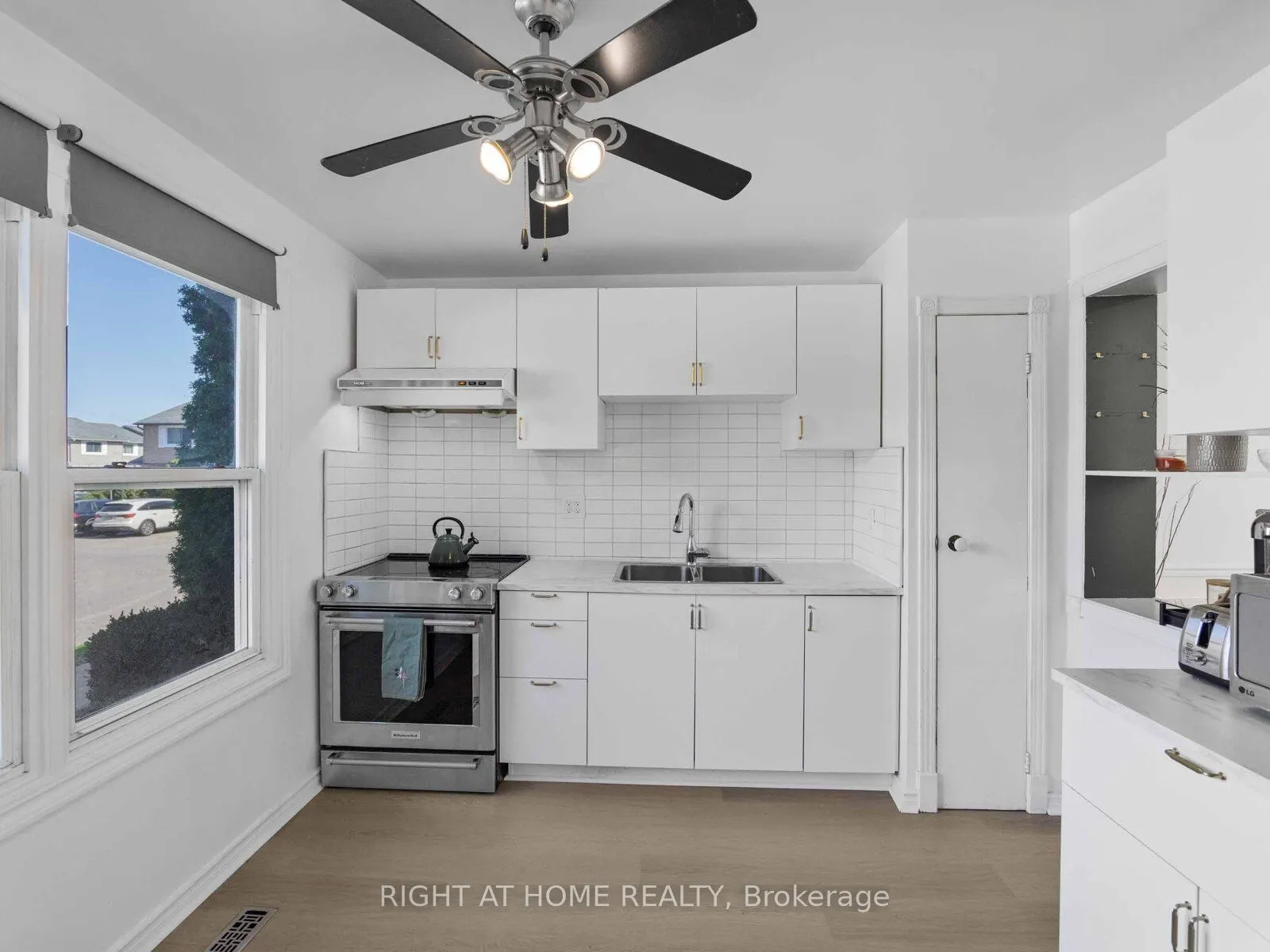 120 Falconer Drive, #28