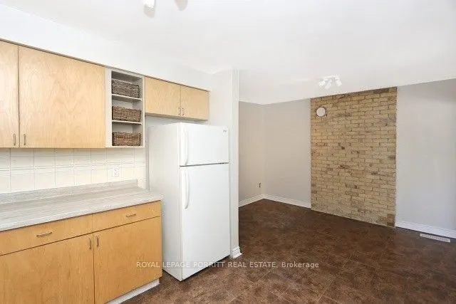 4A Mimico Avenue, #2nd Flr