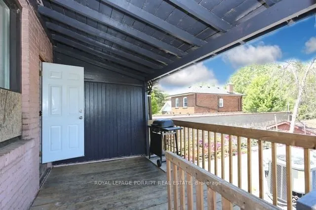 4A Mimico Avenue, #2nd Flr