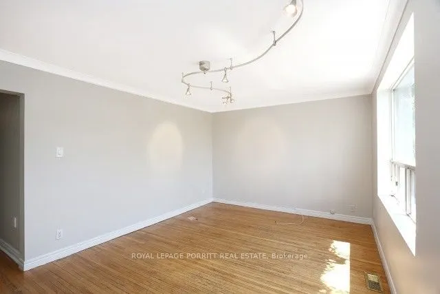 4A Mimico Avenue, #2nd Flr