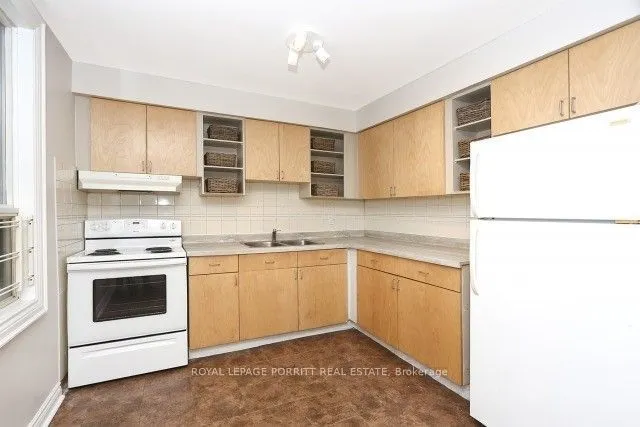 4A Mimico Avenue, #2nd Flr