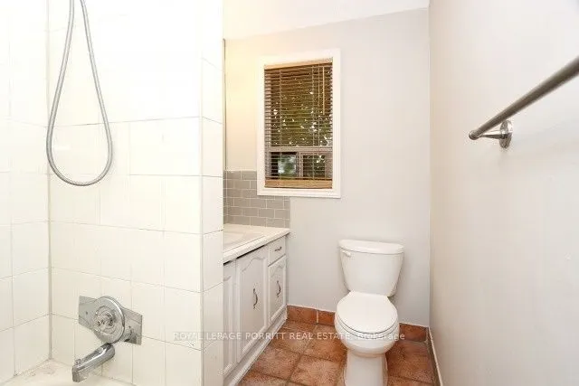 4A Mimico Avenue, #2nd Flr