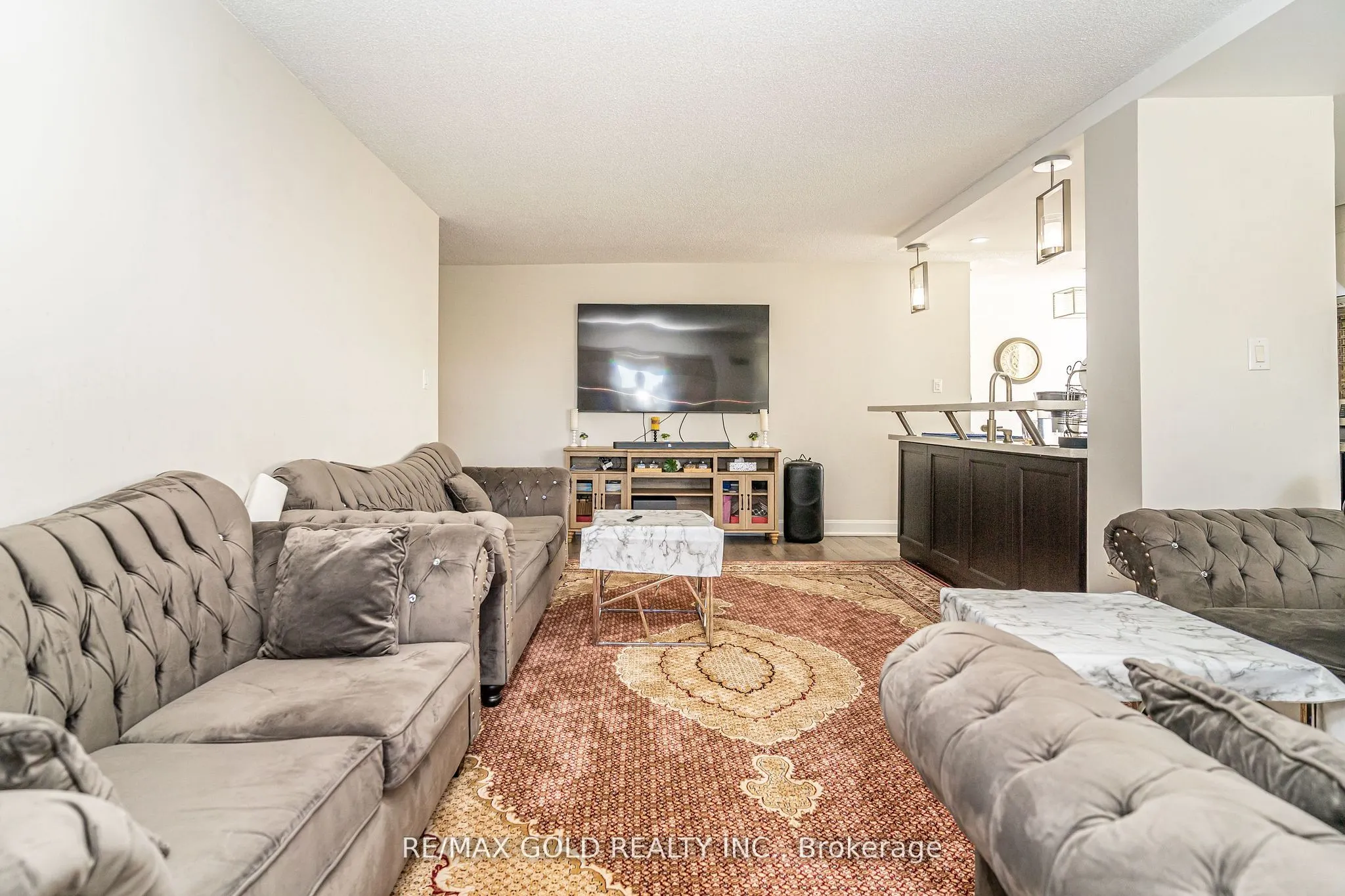 30 Malta Avenue, #403